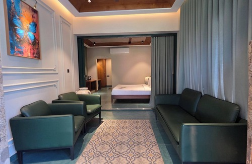Quilon Hotel | Mango Lantern Villa, Kollam