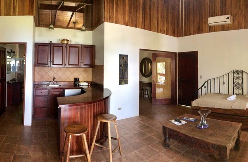 Manuel Antonio Hotel | Mango Moon Villa