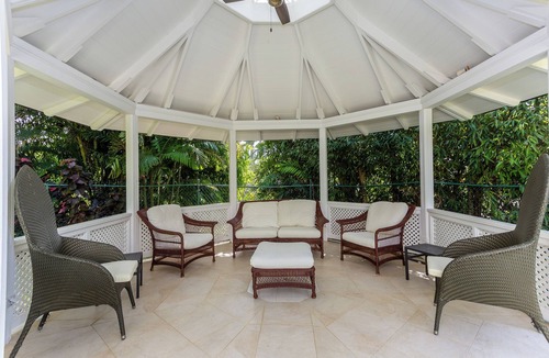 Westmoreland Villa | Mango Walk | Near Ocean - Located in Exquisite Saint James with Private Pool
