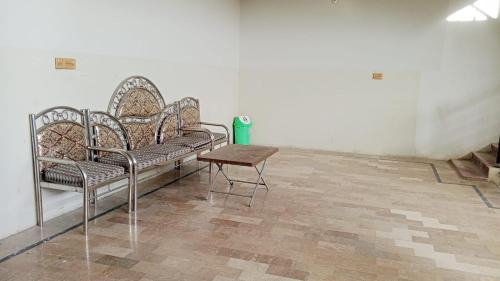 Sindh House | Mangs Guest House