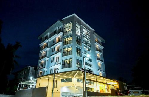 Kochi Hotel | Manhas Olympus