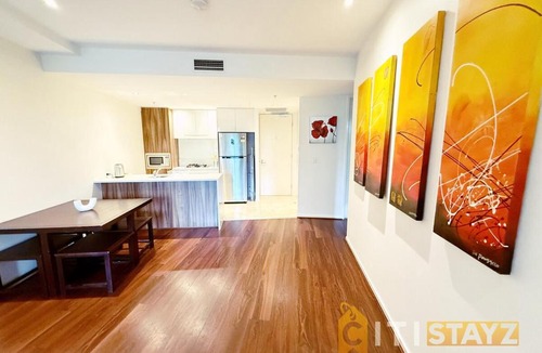 City East Apartment | Manhattan Magic - City 1Bd Retreat and Parking