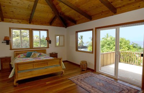 Honaunau-Napoopoo House | Manini Point Houseat Kealakekua Bay