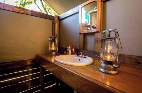 Mokhokhelo Cabin | Mankwe Camping