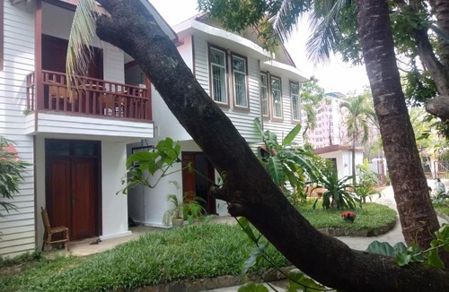 Mittakpheap Hotel | Manoha Villa