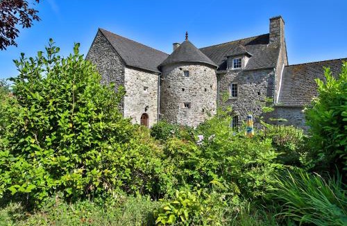 Acqueville Bed & Breakfast | Manoir De Labelangerie