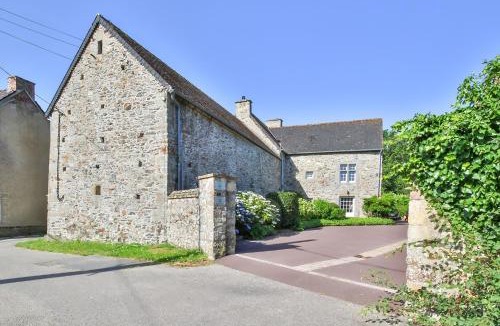 Acqueville Bed & Breakfast | Manoir De Labelangerie
