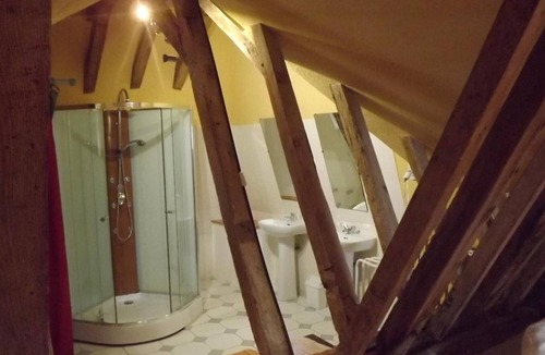 Laval House | Manoir de Rouessé