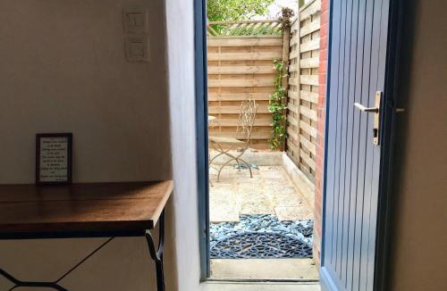 Montauban-de-Bretagne Apartment | Manoir Les Vieilles Aires
