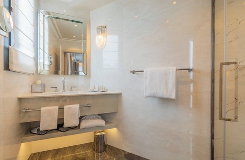 Pigalle Hotel | Manolita Paris