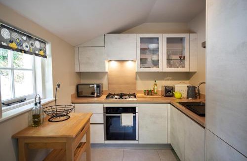 Mabe House | Manor Cottage at Cusgarne Manor, romantic, dog-friendly