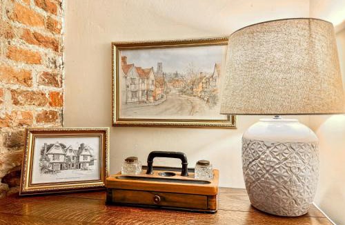 Cavendish House | Manor Cottage