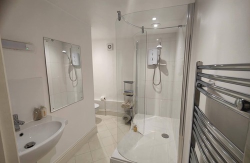 Grittleton Bed & Breakfast | Manor Farm Bed & Breakfast