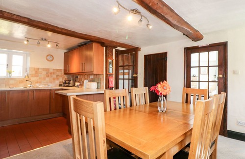North Luffenham House | Manor View