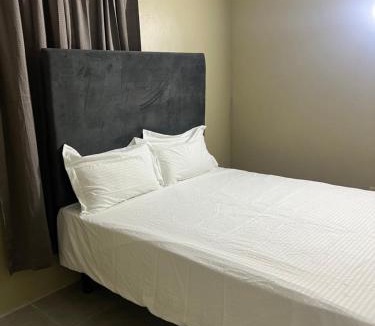 Constant Spring Apartment | Manor Villas