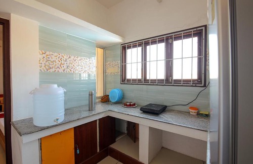 Kalapettai Hotel | Manora Residency