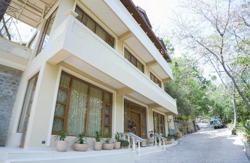 Dharampur Villa | Mansaayan Villas by Aurella Hospitality-3BHK Luxury Valley View Villa in Kasauli with Private Pool, Treehouse & 70 inches Smart TV Bar Lounge
