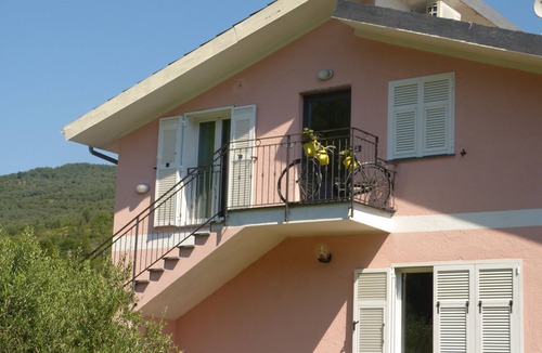 Casanova Lerrone Apartment | Mansarda Albero Verde