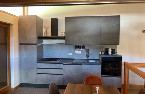 Gionghi-Cappella Apartment | Mansarda Eghel