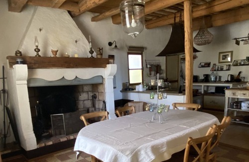 La Bastide-d'Engras House | mansion with swimming pool in a very beautiful village near Uzès