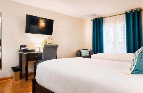 Speyside Hotel | Manta Lodge and Dive Centre