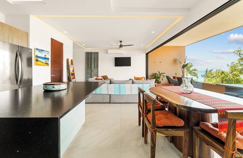 San Francisco Apartment | Manta Morada: Mar, San Pancho, Beachfront and Ocean views