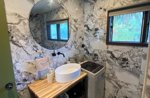 Arorangi Villa | Manta-Ray Beach Unit 1.