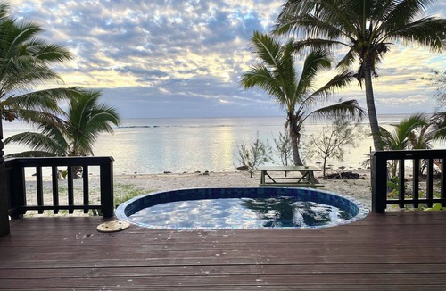 Arorangi Villa | Manta-Ray Beach Unit 2