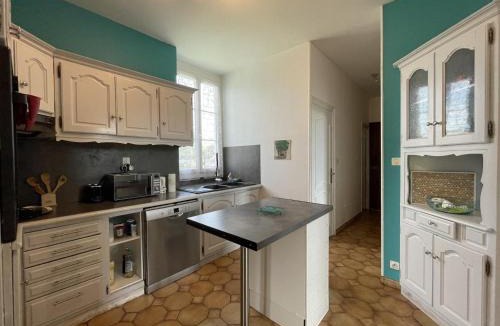 Escoubes House | Mantenan