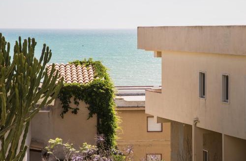 Fiumenaro Apartment | Manuì