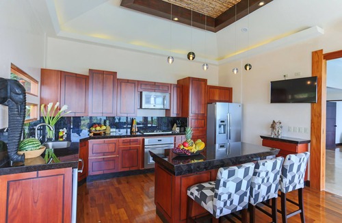 Valle Pura Vida House | Manuel Antonio. Epic OCEANVIEW, FAMILY LUXURY, PRIVATE MOUNTAIN TOP, IMMACULATE
