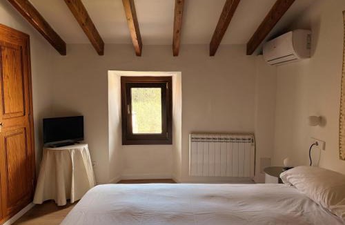 Alaro House | Manyolas 93
