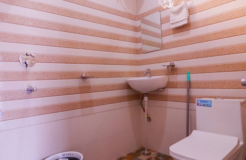 Tapovan Hostel | Manzil Hostel