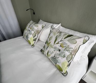 Hilton Bed & Breakfast | Maple and Vine