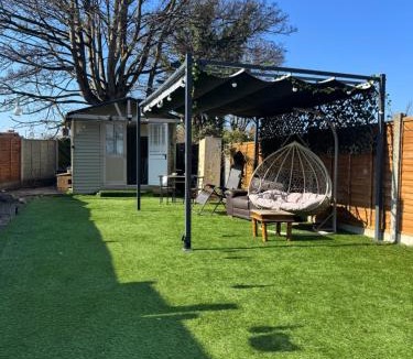 Seisdon House | Maple Gem