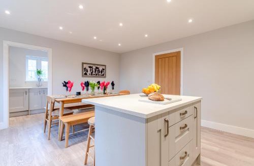 Ebrington House | Maple House