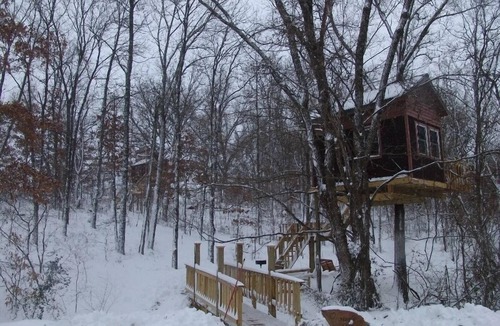 Hardin County Cabin | Maple Oak Tree House by Garden of the Gods in the Shawnee National Forest