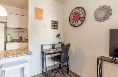 Bloomington Apartment | Maple Row: Karma Vibe Like That