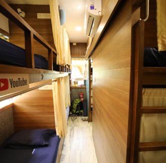 Marol Hostel | MAPLE THE HUBZ-Hostel