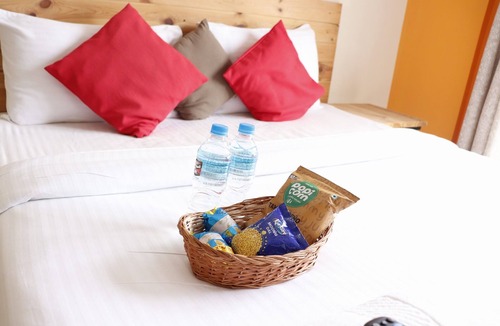 Kadubeesanahalli Hotel | Mapletree Inn