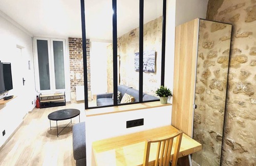 Quartier Sainte-Avoye Apartment | Marais Centre | Design & Trendy | 2suites 6pax