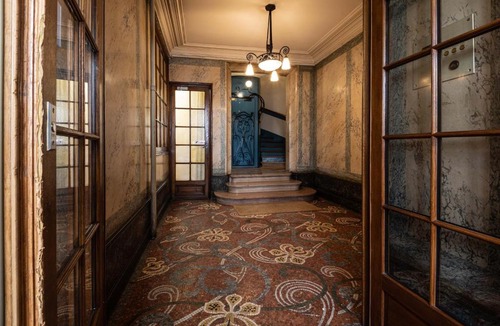 Saint-Merri Apartment | Marais Renard