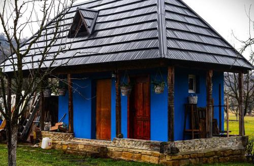 Vadu Izei House | Maramureș Traditional House