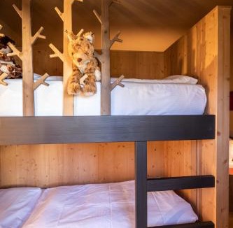 Sutrio Apartment | Marangon Suites