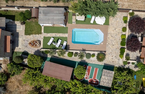 Xiro Chorio Villa | Maratho Villa, heated whirlpool, mini golf & more - Full privacy & 2 km to beach
