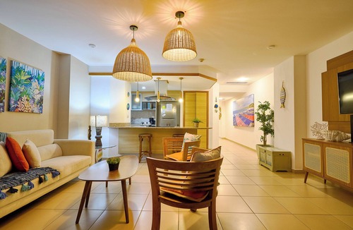 Villas Del Mar Apartment | Marbella | Beachfront Pool Full Kitchen