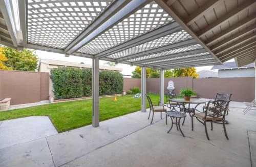 Northwest Anaheim House | Marbella Lane - Charming 4BR Bungalo for Relaxing Retreat
