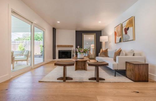 Fullerton House | Marbella Lane - Cozy Modern Home w Relaxing Design & Pool