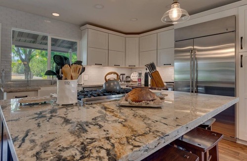Reno/Tahoe Airport Cottage | @ Marbella Lane - Eccentric 4BR Modern Ranch Home