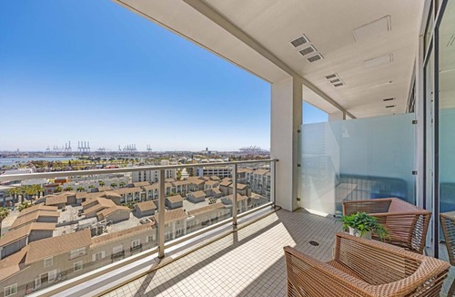 Waterfront Apartment | #Marbella Lane - Panoramic Splendid Ocean Views!